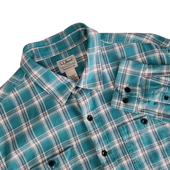 L.L. BEAN Teal Plaid Flannel Shirt traditional fit men's size medium - Picture 1 of 13